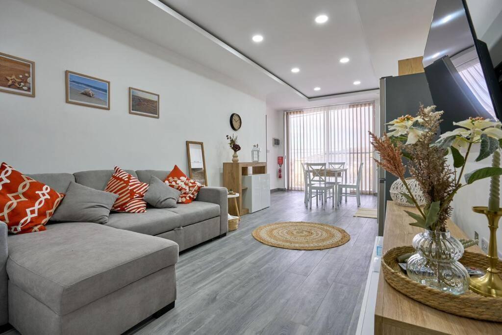 Two Bedroom Apartment In Xemxija, St. Paul'S Bay Luaran gambar